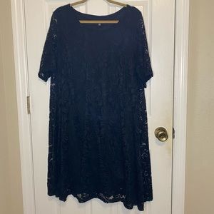 Black slip-on lace short sleeve dress